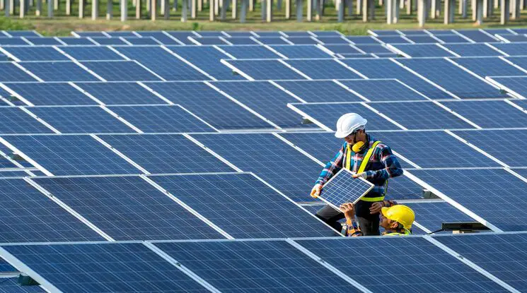 Read more about the article Unleashing Solar Power: A Brighter Outlook for Virginia Beach Homes